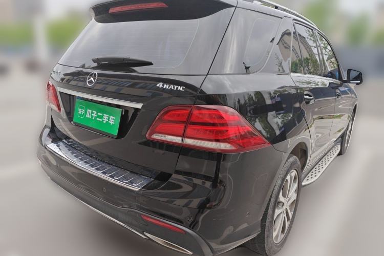 Used Mercedes-Benz GLE 2015 GLE 320 4MATIC Rear Right 45 Deg