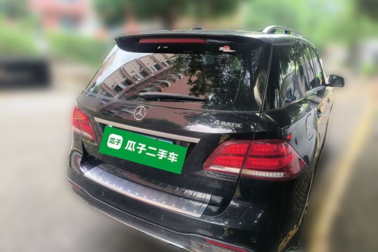 Used Mercedes-Benz GLE 2015 GLE 320 4MATIC Rear Right 45 Deg