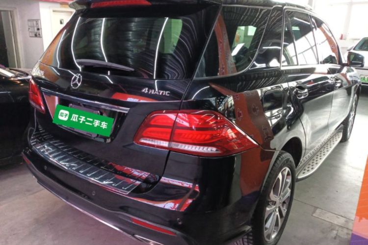Used Mercedes-Benz GLE 2015 GLE 320 4MATIC Rear Right 45 Deg