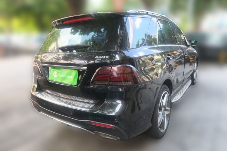 Used Mercedes-Benz GLE 2015 GLE 400 4MATIC Rear Right 45 Deg
