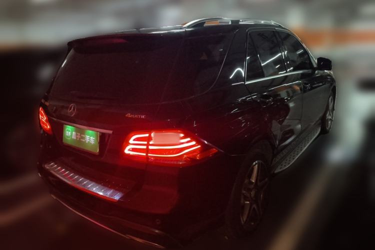 Used Mercedes-Benz GLE 2015 GLE 400 4MATIC Rear Right 45 Deg