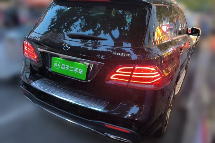Used Mercedes-Benz GLE 2015 GLE 400 4MATIC Rear Right 45 Deg