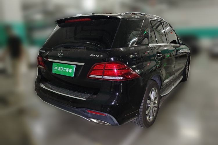 Used Mercedes-Benz GLE 2015 GLE 320 4MATIC Rear Right 45 Deg
