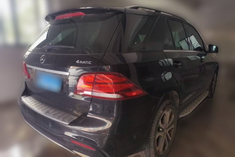 Used Mercedes-Benz GLE 2015 GLE 320 4MATIC Rear Right 45 Deg