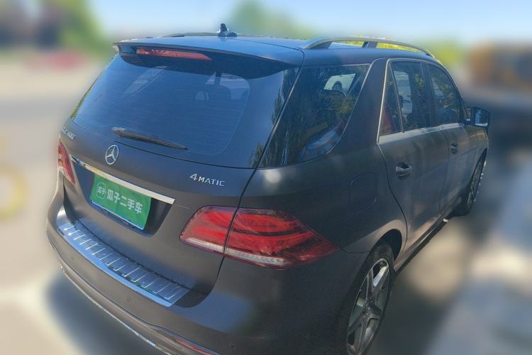 Used Mercedes-Benz GLE 2015 GLE 400 4MATIC Rear Right 45 Deg