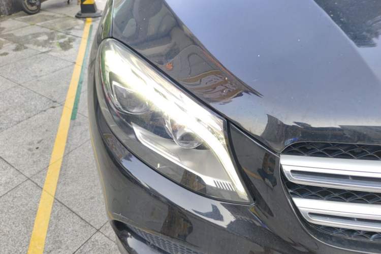 Used Mercedes-Benz GLE 2015 GLE 400 4MATIC Right Front Headlight