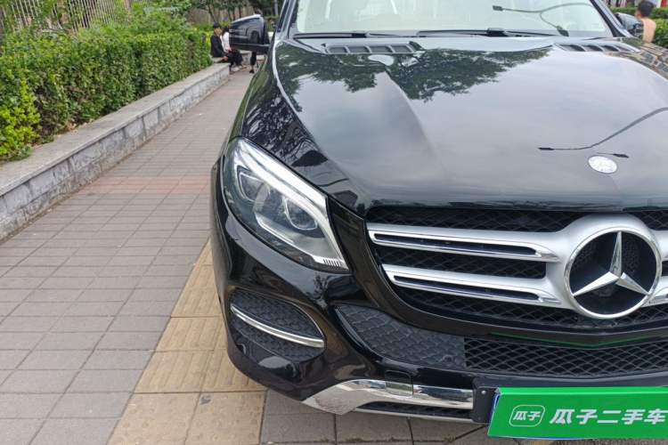Used Mercedes-Benz GLE  Right Front Headlight