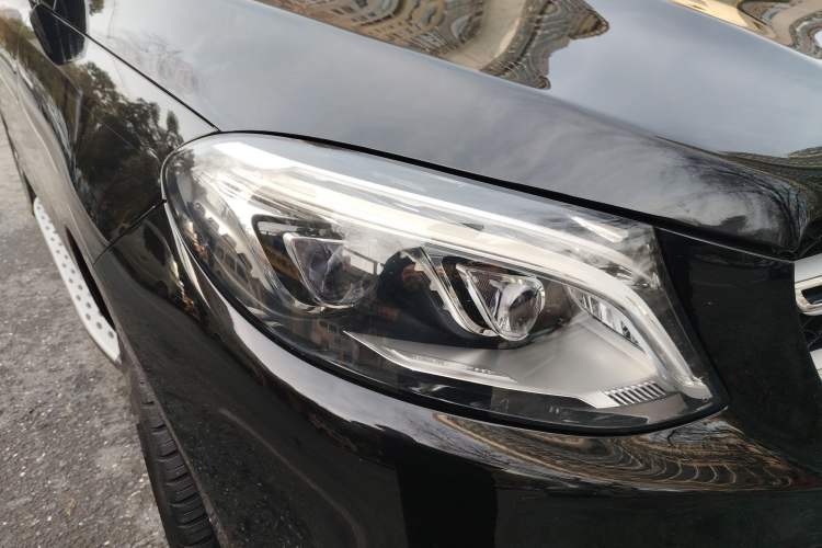 Used Mercedes-Benz GLE 2015 GLE 320 4MATIC Right Front Headlight