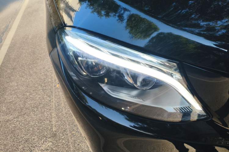 Used Mercedes-Benz GLE 2015 GLE 320 4MATIC Right Front Headlight