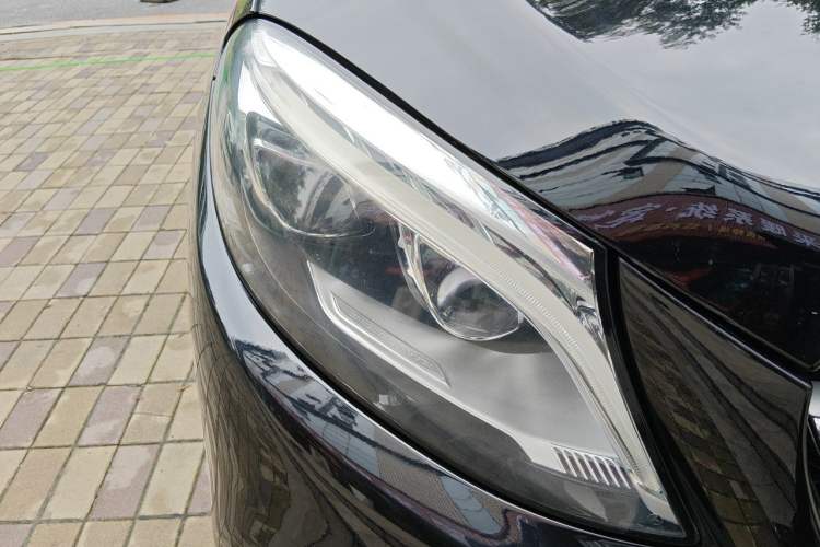 Used Mercedes-Benz GLE 2015 GLE 320 4MATIC Right Front Headlight