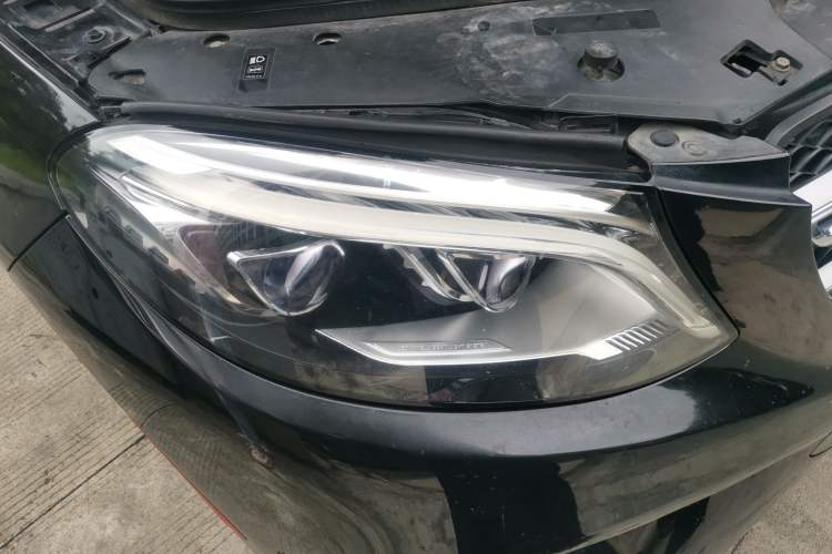 Used Mercedes-Benz GLE 2015 GLE 320 4MATIC Right Front Headlight