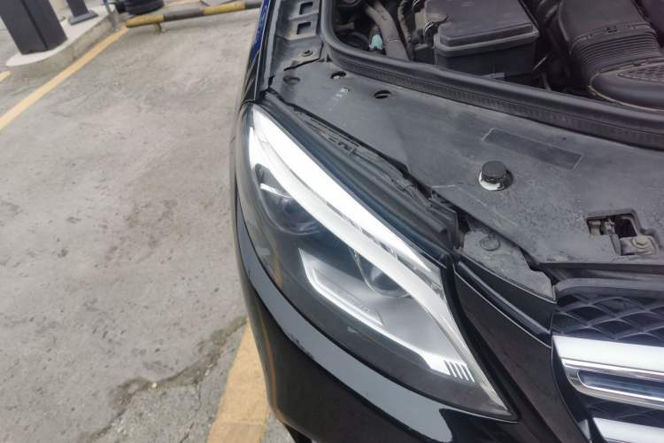 Used Mercedes-Benz GLE 2015 GLE 320 4MATIC Right Front Headlight