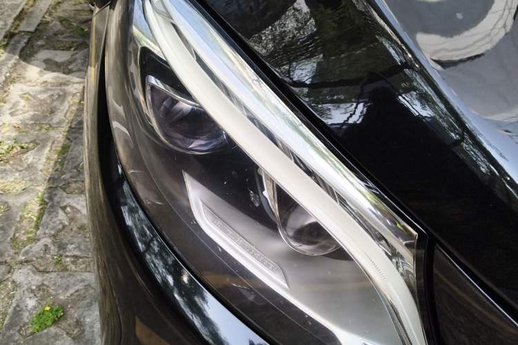 Used Mercedes-Benz GLE 2015 GLE 320 4MATIC Right Front Headlight