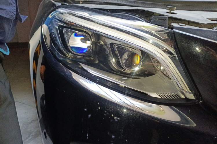 Used Mercedes-Benz GLE 2015 GLE 320 4MATIC Right Front Headlight
