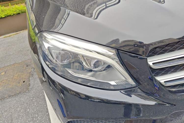 Used Mercedes-Benz GLE 2015 GLE 350 d 4MATIC Right Front Headlight