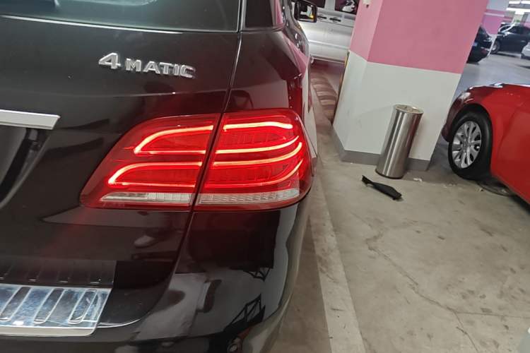Used Mercedes-Benz GLE 2015 GLE 320 4MATIC Right Rear Taillight