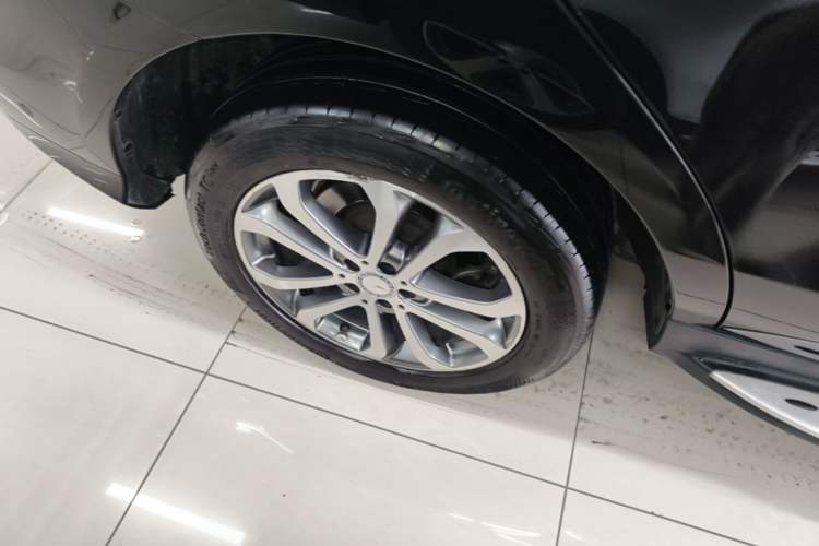 Used Mercedes-Benz GLE 2015 GLE 320 4MATIC Right Rear Wheel Hub