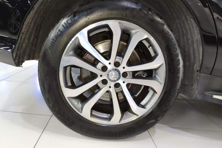 Used Mercedes-Benz GLE 2015 GLE 320 4MATIC Right Rear Wheel Hub