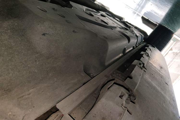 Used Mercedes-Benz GLE 2015 GLE 400 4MATIC Right Side Sill