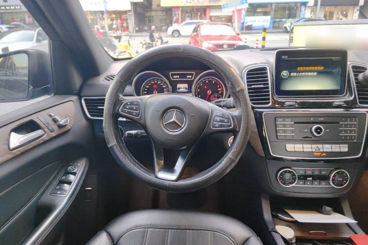 Used Mercedes-Benz GLE 2015 GLE 400 4MATIC Steering Wheel