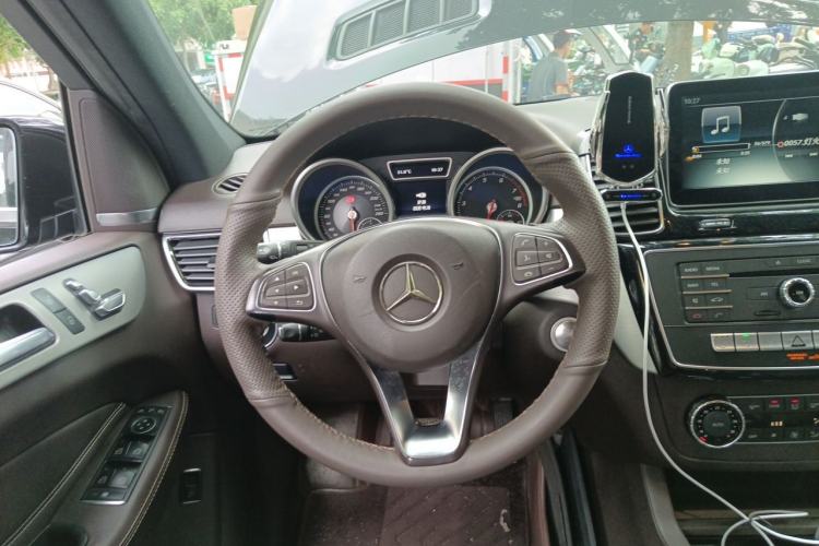 Used Mercedes-Benz GLE 2015 GLE 320 4MATIC Steering Wheel
