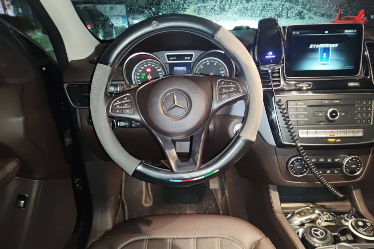 Used Mercedes-Benz GLE 2015 GLE 320 4MATIC Steering Wheel