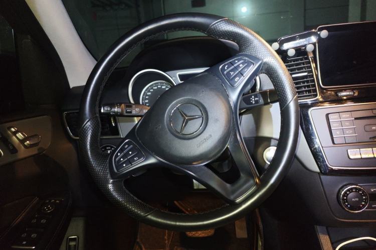 Used Mercedes-Benz GLE 2015 GLE 320 4MATIC Steering Wheel