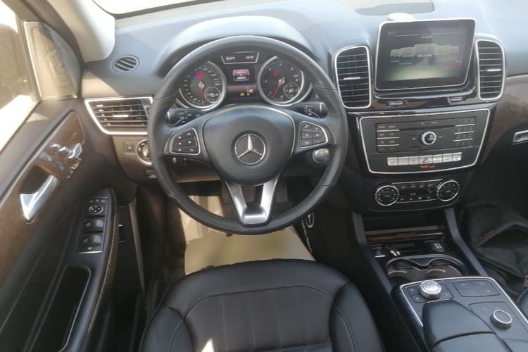 Used Mercedes-Benz GLE 2015 GLE 350 d 4MATIC Steering Wheel