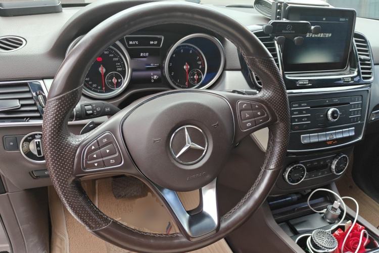 Used Mercedes-Benz GLE 2015 GLE 320 4MATIC Steering Wheel