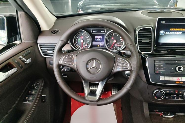 Used Mercedes-Benz GLE 2015 GLE 400 4MATIC Steering Wheel