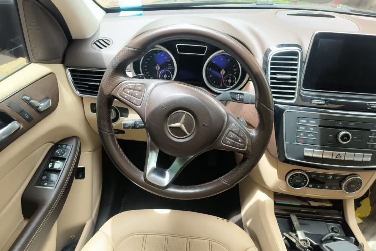 Used Mercedes-Benz GLE 2015 GLE 320 4MATIC Steering Wheel
