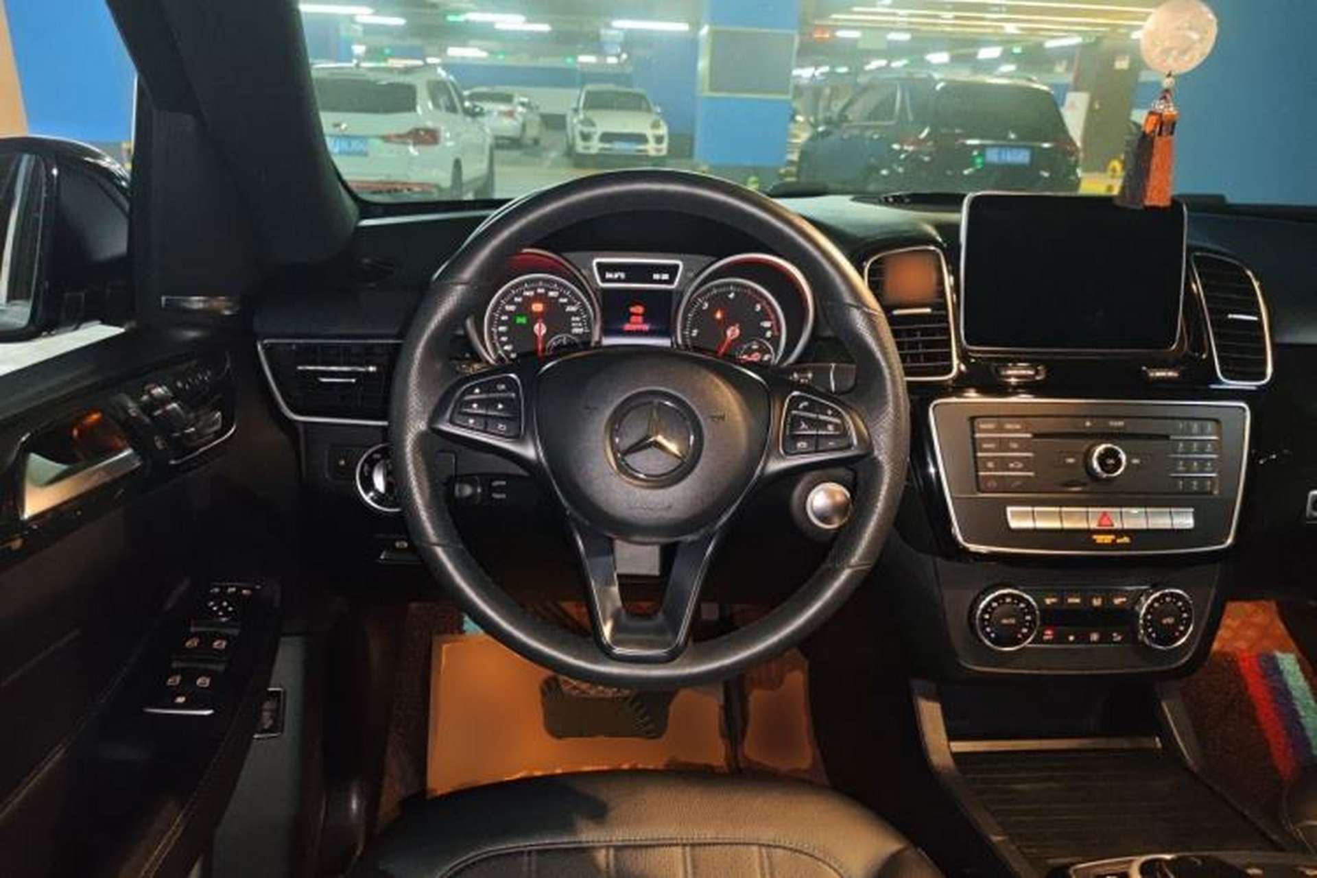 Used Mercedes-Benz GLE  Steering Wheel