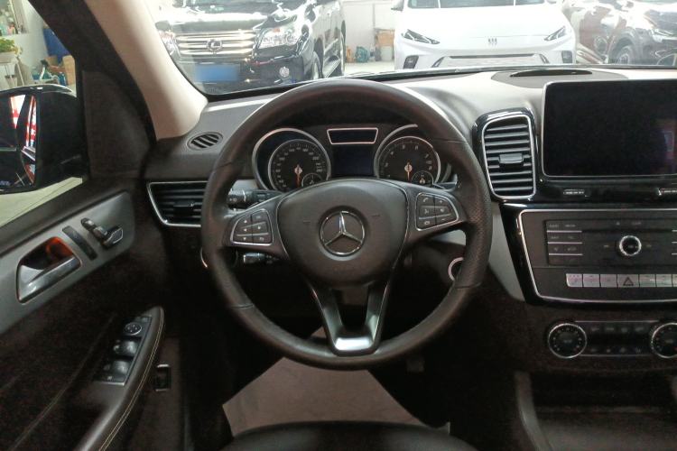 Used Mercedes-Benz GLE 2015 GLE 320 4MATIC Steering Wheel