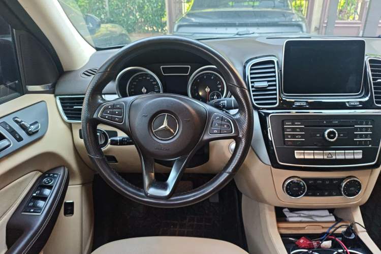 Used Mercedes-Benz GLE 2015 GLE 320 4MATIC Steering Wheel