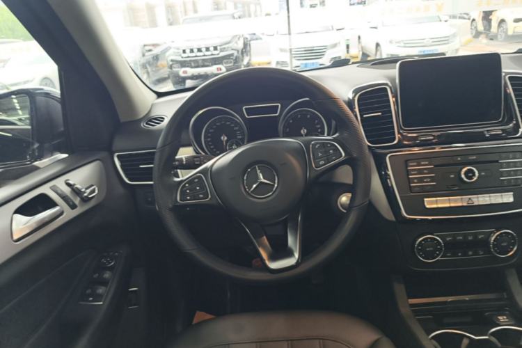 Used Mercedes-Benz GLE 2015 GLE 320 4MATIC Steering Wheel