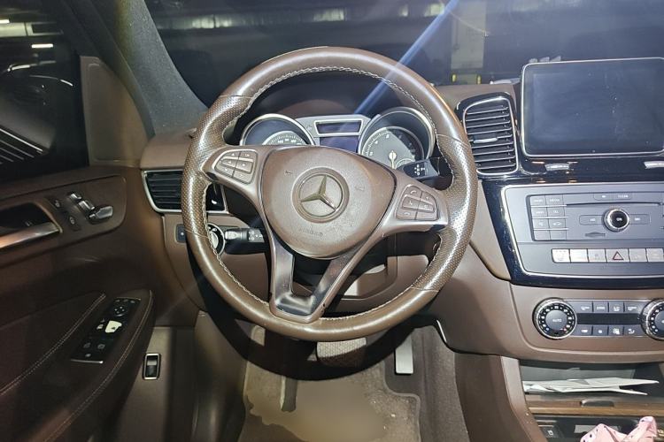 Used Mercedes-Benz GLE 2015 GLE 400 4MATIC Steering Wheel