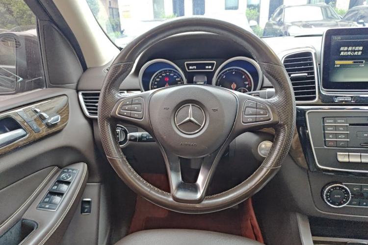 Used Mercedes-Benz GLE 2015 GLE 350 d 4MATIC Steering Wheel
