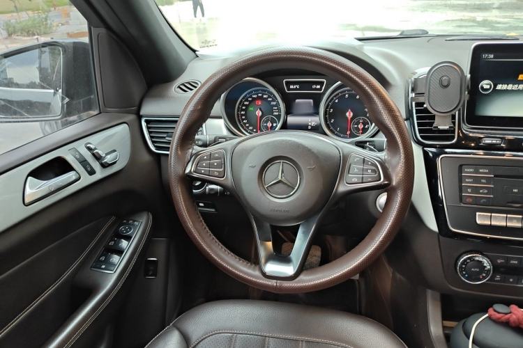 Used Mercedes-Benz GLE 2015 GLE 320 4MATIC Steering Wheel