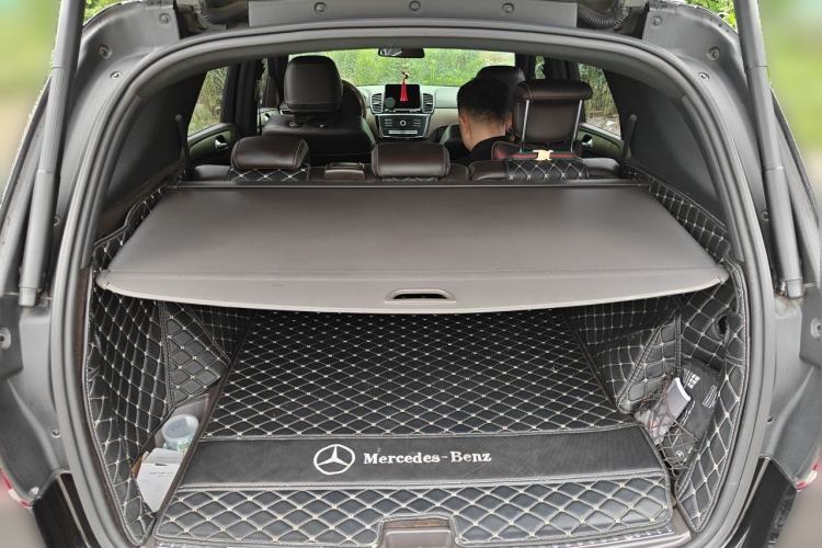 Used Mercedes-Benz GLE 2015 GLE 320 4MATIC Trunk