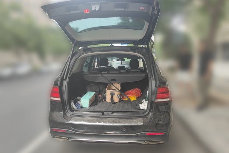 Used Mercedes-Benz GLE 2015 GLE 320 4MATIC Trunk