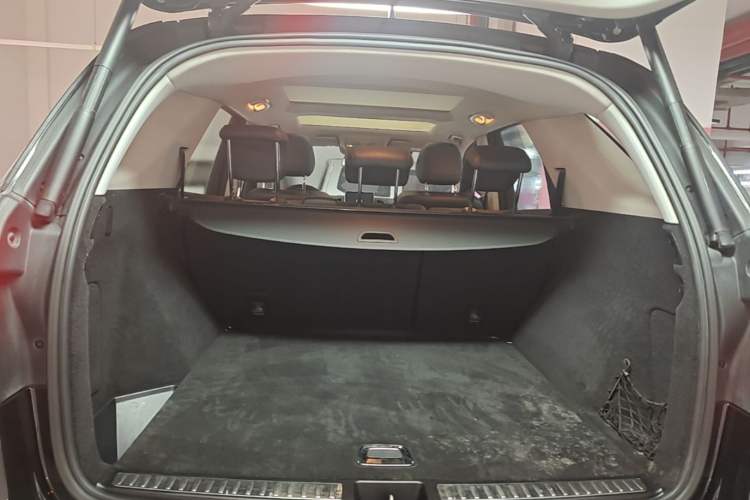 Used Mercedes-Benz GLE 2015 GLE 320 4MATIC Trunk