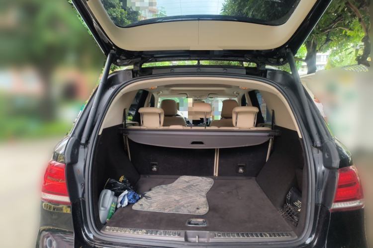 Used Mercedes-Benz GLE 2015 GLE 320 4MATIC Trunk
