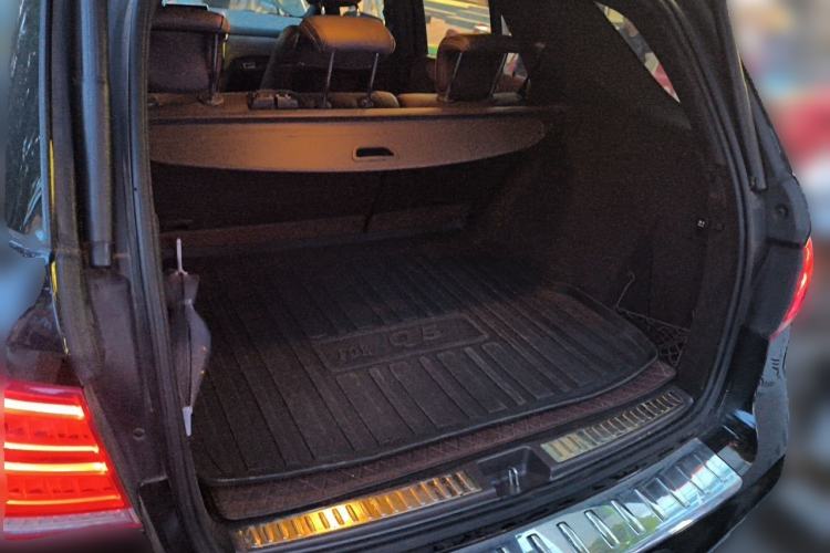 Used Mercedes-Benz GLE 2015 GLE 400 4MATIC Trunk