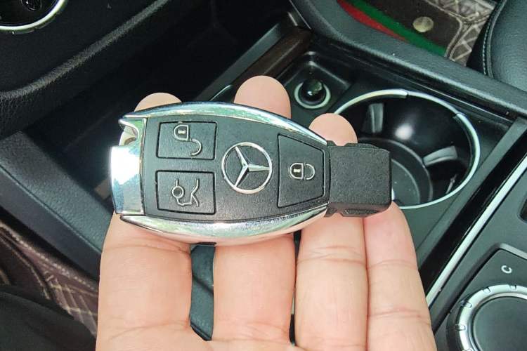 Used Mercedes-Benz GLE 2015 GLE 320 4MATIC Vehicle Key