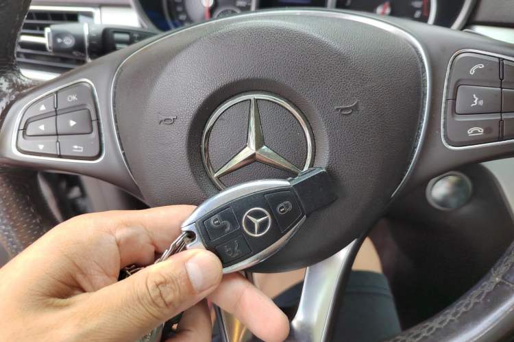Used Mercedes-Benz GLE 2015 GLE 320 4MATIC Vehicle Key
