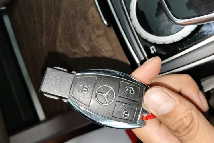 Used Mercedes-Benz GLE 2015 GLE 400 4MATIC Vehicle Key