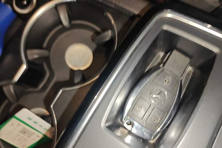 Used Mercedes-Benz GLE 2015 GLE 320 4MATIC Vehicle Key