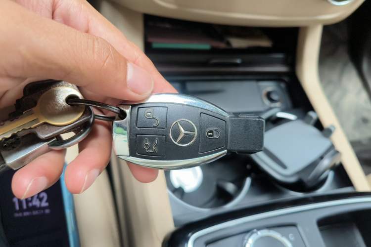 Used Mercedes-Benz GLE 2015 GLE 320 4MATIC Vehicle Key