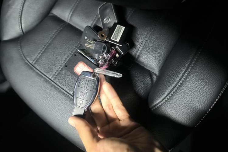Used Mercedes-Benz GLE 2015 GLE 400 4MATIC Vehicle Key