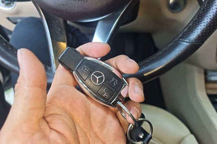 Used Mercedes-Benz GLE 2015 GLE 320 4MATIC Vehicle Key